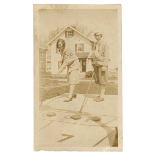 Vintage snapshot photo - snapshot, women