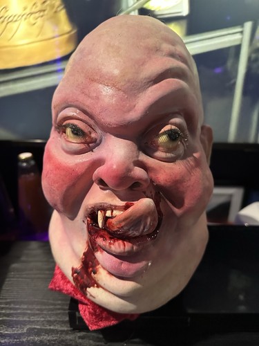 Vampire monster not death - not,