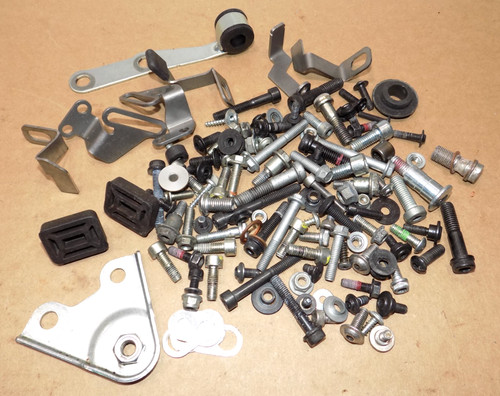 Lot rubber grommets - lot, nuts