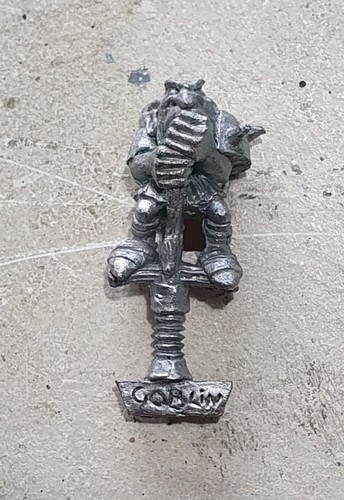 Blood bowl star goblin fanatic - blood,