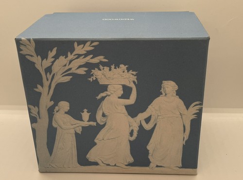 Wedgwood venice round trinket - venice,