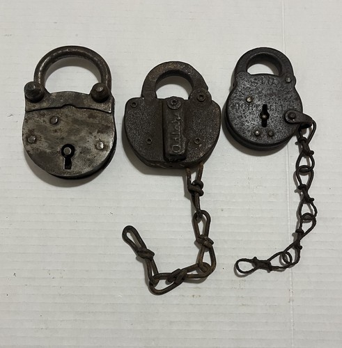 Antique railroad locks lot - lot, of