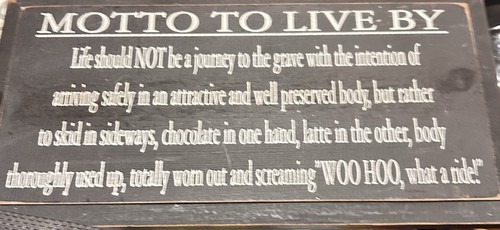 Motto live wooden wall - wooden,