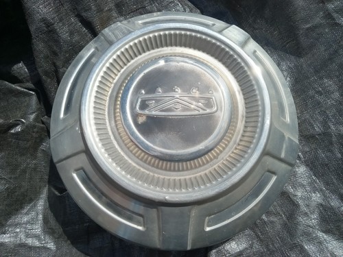 One stainless ford - ford, hub
