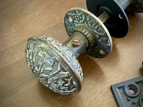 Antique bronze victorian - bronze,