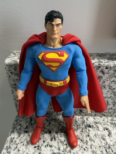 Mezco one superman - mezco, one:12