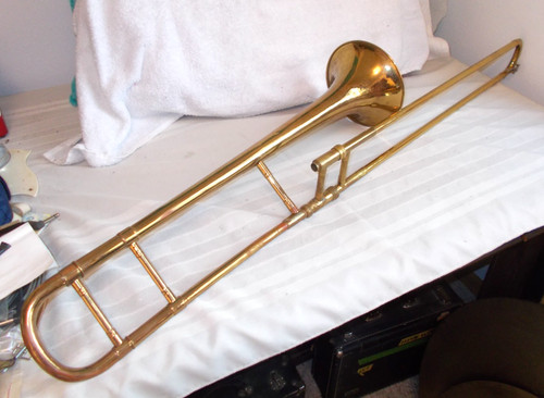 Frank holton model brass - model, 65