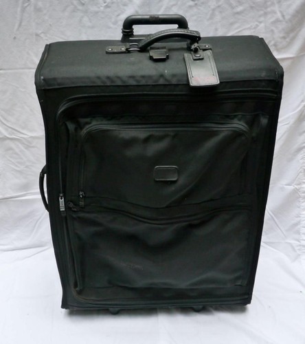 Large tumi ballistic black - large,