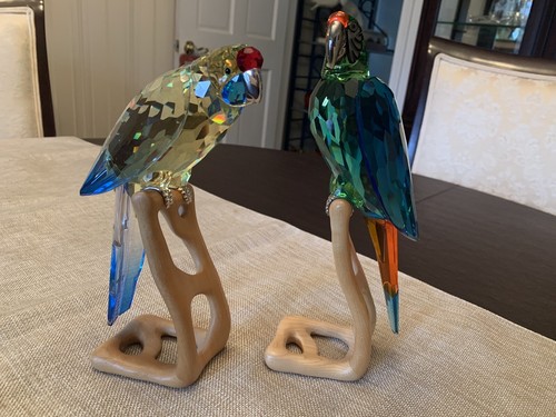 Swarovski macaw lovebirds - swarovski, lovebirds-very