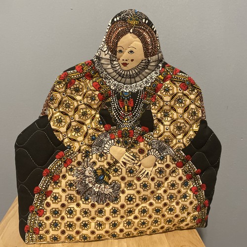 Quilted tea cozy queen - quilted,