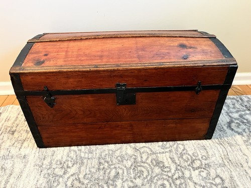 Antique dome top trunk - dome,