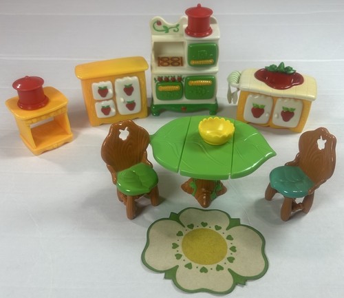 Vintage strawberry shortcake - vintage,
