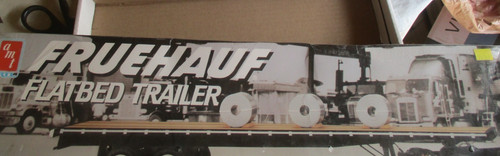 Fruehauf flatbed trailer - fruehauf,
