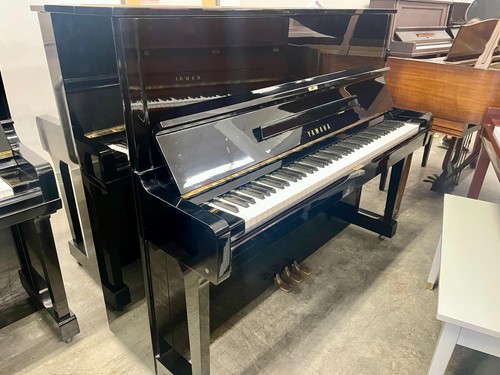 Yamaha upright piano - yamaha, u1