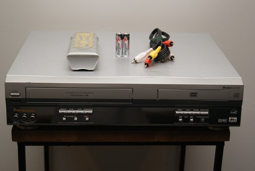 Panasonic d4753s vhs vcr - panasonic,
