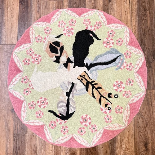 Hooked round rug - rug, cat