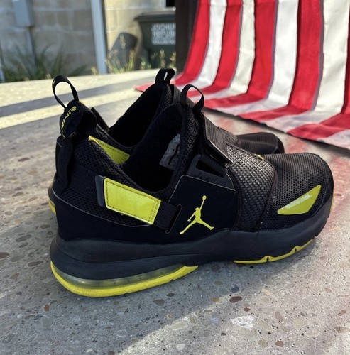 Air jordan trunner - 11, lx