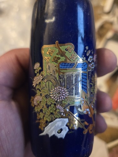 Vintage cobalt blue glass vase - blue,