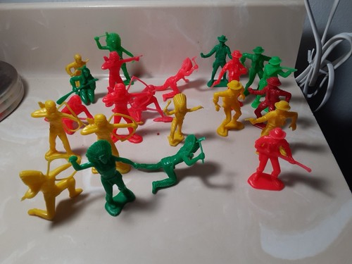 Lot western play - 22, set