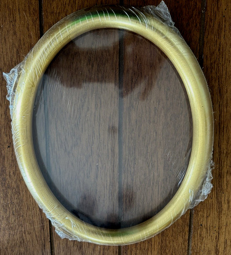 Oval picture frame - picture,