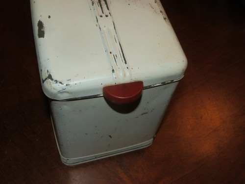 Vintage 30s kitchen - kitchen, canister