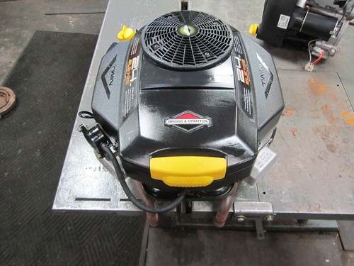 Briggs stratton 24hp v - 24hp, twin