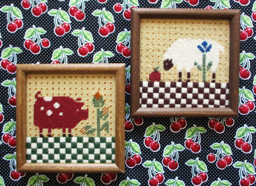 Vintage framed needlepoint - vintage,
