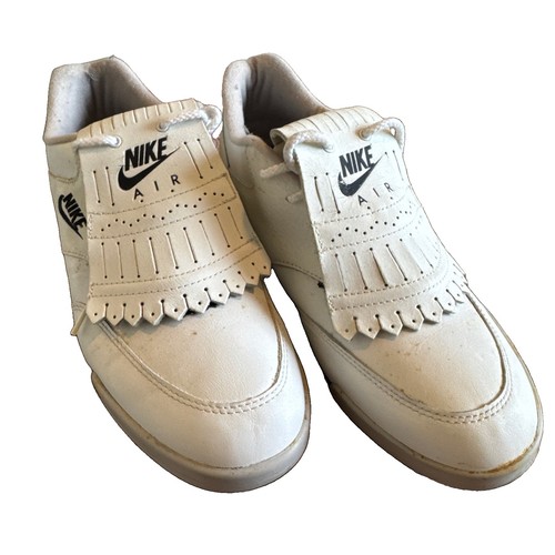 Vintage white kiltie nike - kiltie,