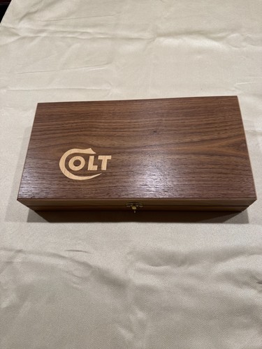 Hand crafted light - colt, solid
