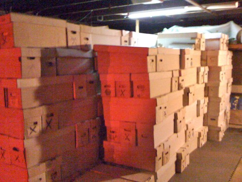 Box lot old comics - lot:,