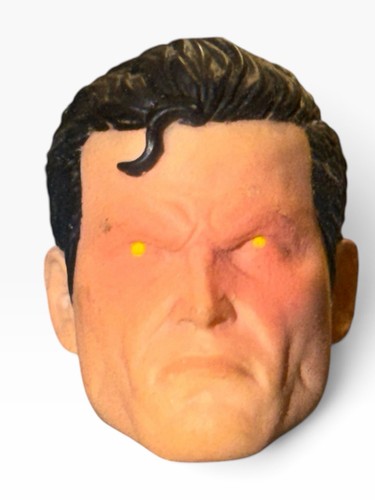 Mezco one classic superman - one:12,