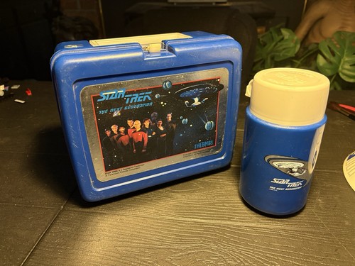 Star trek the next generation - star,