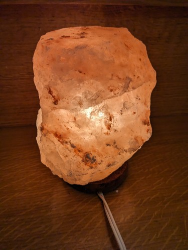 Himalayan pink salt lamp - pink, small