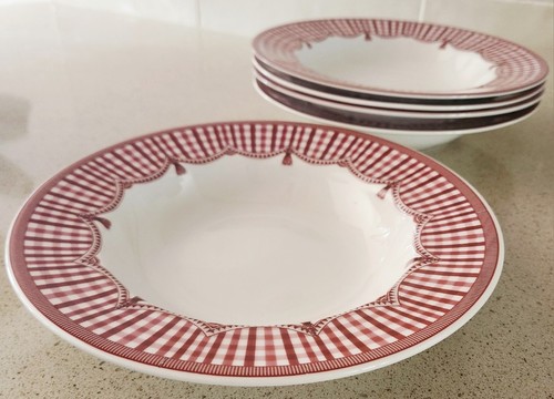 Neiman marcus queen - neiman, rooster