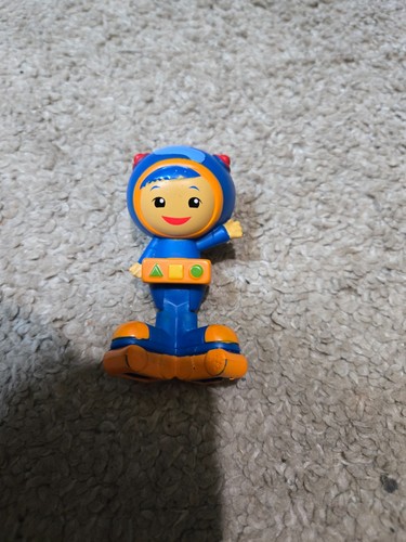 Team umizoomi geo figure sits - umizoomi,