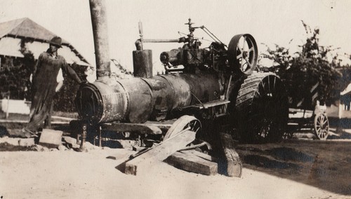 Antique steam traction - antique,
