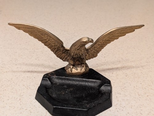 Eagle ashtray cast iron gold - eagle,