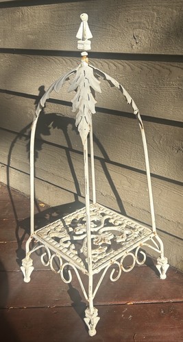 Vtg antique cast iron - vtg, wrought