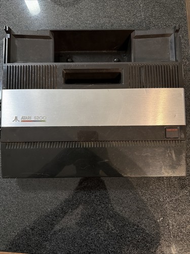 Atari 5200 console port - console, 4-port