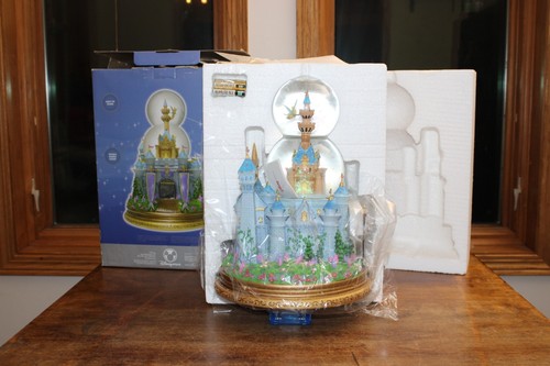 Disney rotating tinkerbell - rotating,