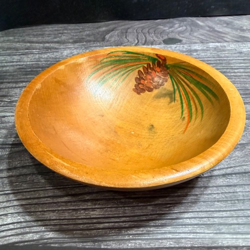 Hand carved vintage - 6”,
