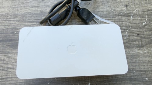 Genuine apple a1098 - genuine,