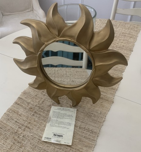 Vtg pier imports - pier, 1