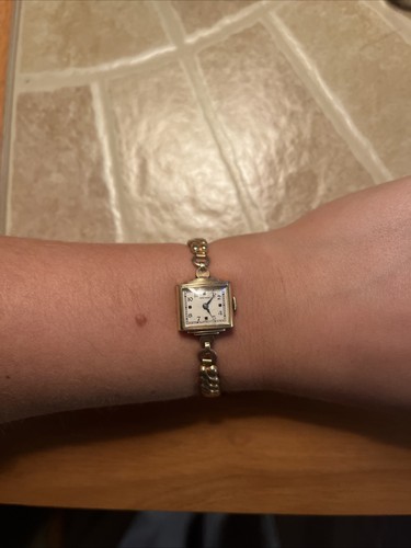 Vintage waltham manual wind - manual,