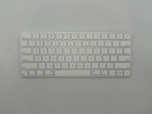 Apple magic keyboard - magic,