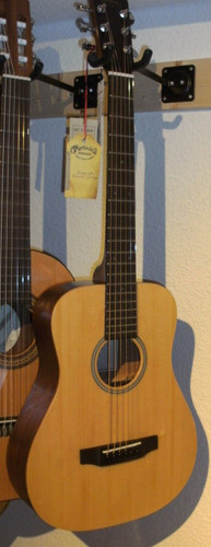 Ami sigma guitars travel - /,