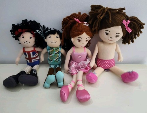 Soft dolls lot groovy - 4,