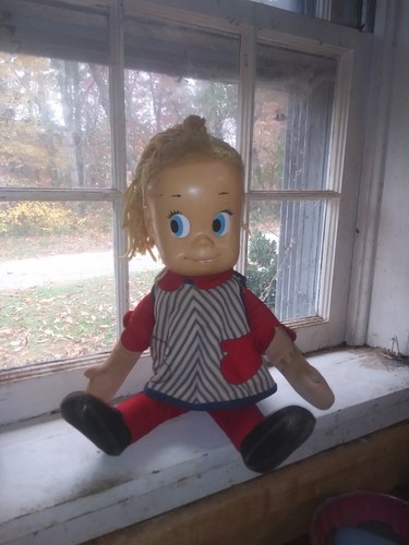 Adorable big eyes vintage - adorable,