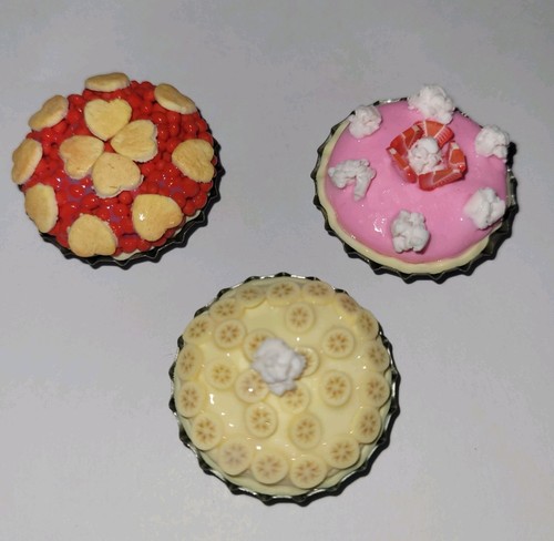 Fruit pie magnet - pie, set.