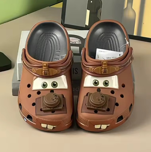 Tow mater crocs disney pixar - tow,